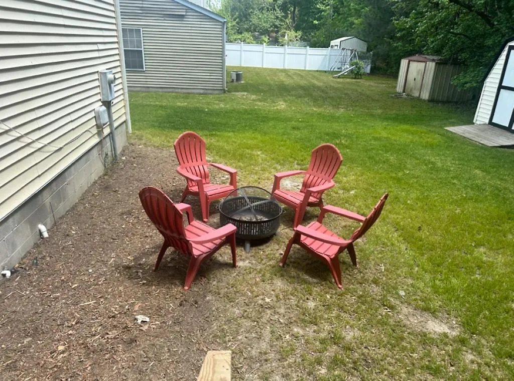 Pool Table Paradise! 3 Bedroom Getaway In Rva! Richmond Holiday home