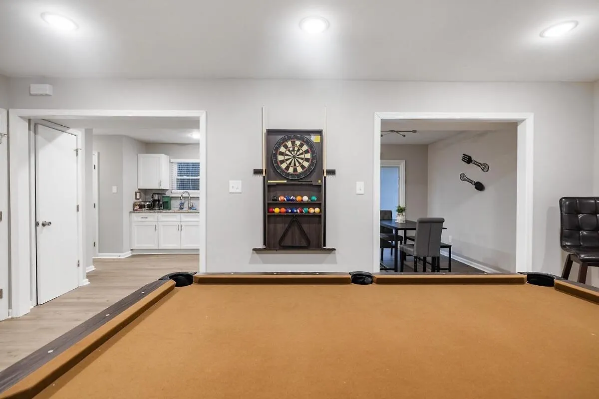 Pool Table Paradise! 3 Bedroom Getaway In Rva! Richmond